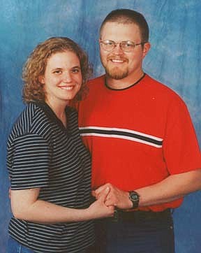 Gaerke, Davidson plan July wedding (6/6/03)