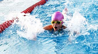 Jay Co. destroys NAC in final dual meet (07/16/03)