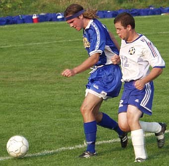 Jay County hangs on in big test vs. Burris (09/10/03)