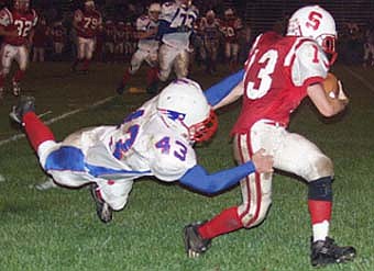 Patriots get first win of season 33-7 (09/27/03)