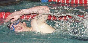 Jay boys win opener, girls lose to Bluffton (12/03/03)