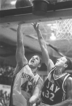 Fort Recovery dominates second half (12/13/03)