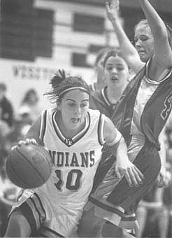 Fort Recovery blasts unbeaten Rangers (12/19/03)