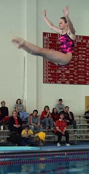 Pats 3rd, 4th in OAC meet (01/26/04)