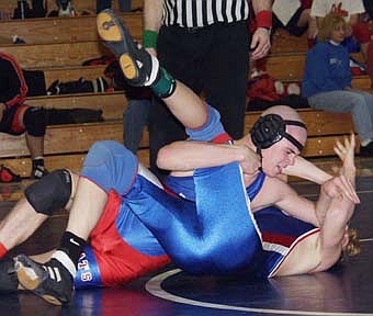 Hess wins sectional title (02/02/04)