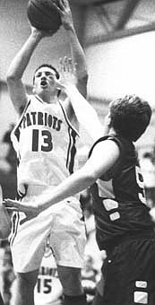 Seniors shine in home finale (02/18/04)