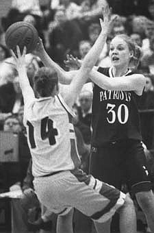 Kramer, slow start end Patriots' season (02/23/04)