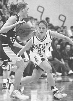 Flyers eliminate Fort Recovery (03/01/04)