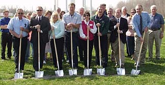 New reporter joins CR (4/17/04)