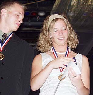 JCHS honors seniors (5/11/04)