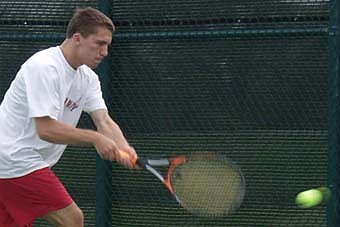 No. 1s win, but Patriots fall to Norwell (08/20/04)