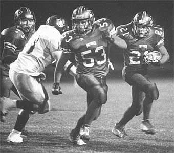 Jay holds on against Knights (10/16/04)