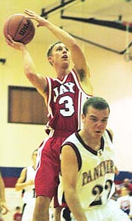 Patriots dominant in win over Elwood (11/26/04)