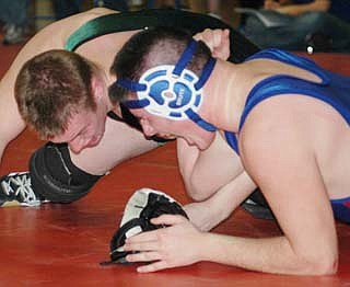 Jay Co. places 7th at ECIC (12/29/04)
