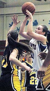 Jay County stifles Delta (02/03/05)