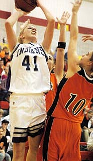 Fort falls just short (02/21/05)