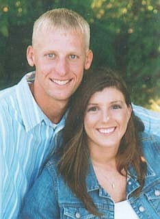 Mahon, Siegrist to wed Dec. 17 (11/17/05)