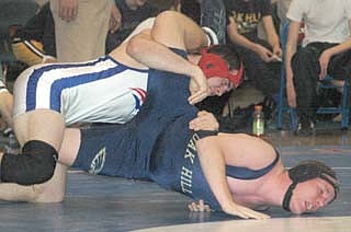 Eagles hold off Jay (12/15/05)