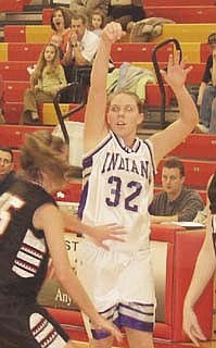 Fort earns finals berth against NK (02/22/06)