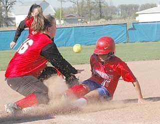Jay slaps Rebels (04/25/06)