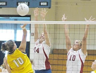 Jay defeats Starfires in 3 (08/22/06)