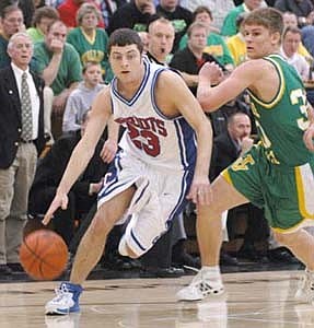 Patriots fall in semifinal (03/12/07)