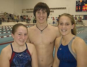 Four win crowns (01/14/08)