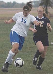 Delta tops JCHS (10/09/2008)