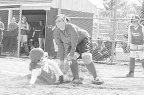 Patriots drop doubleheader