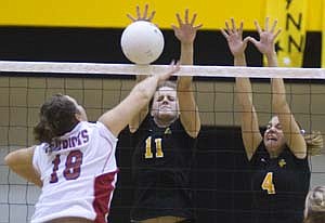 SA picks up 1st win