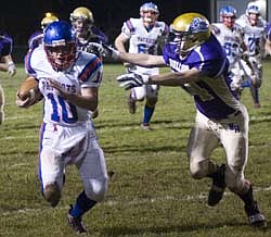 Bulldogs bite Jay Co.