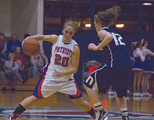 Patriots fall to No. 3 Norwell