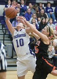 FR tops Cavs