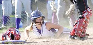 Loramie holds off FR