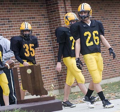 Stars eyeing title