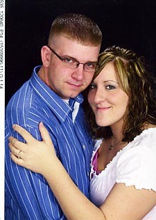 Couple to wed Nov. 12