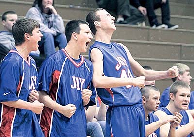 Jay captures sectional