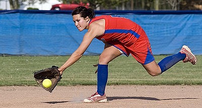 Homers bury Jay County