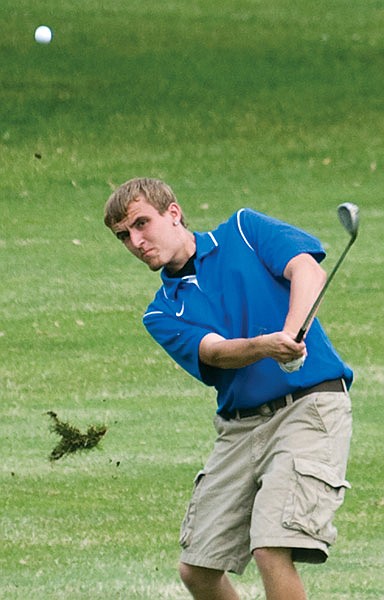 JCHS tops two