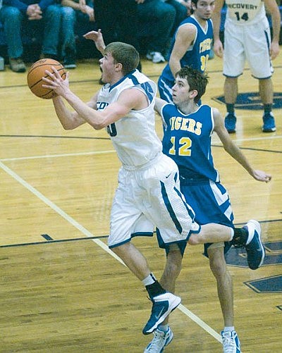 Defense shines in Indians' blowout