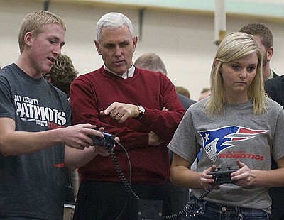 Pence visits JCHS