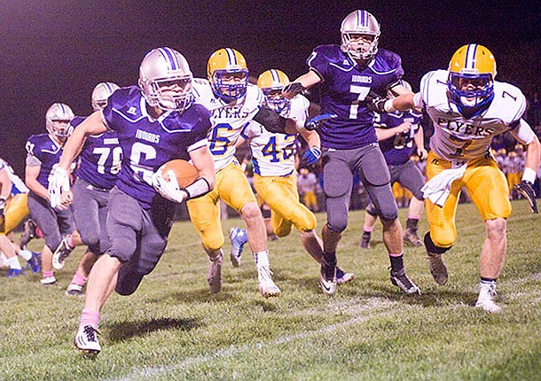 Fort falls to No. 1 Flyers