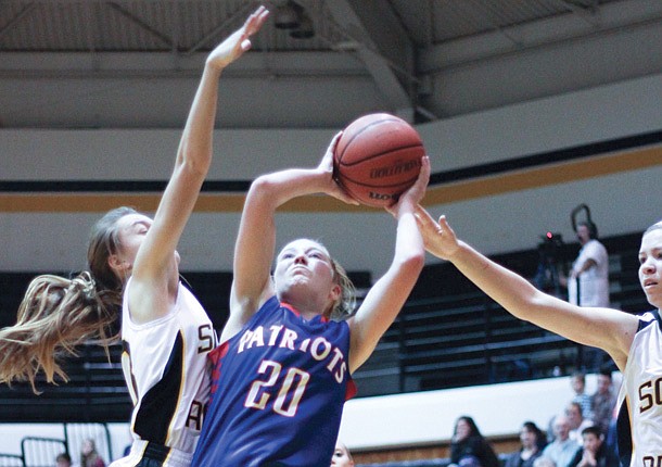Sports brief: Jay Co. drops Starfires