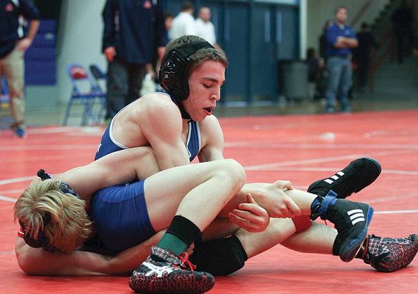 Sanders, Kohler win titles