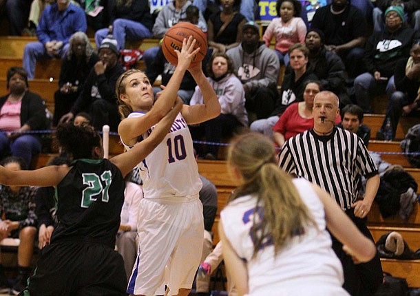 Jay girls will play for title