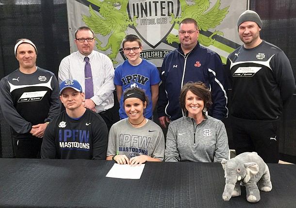 Mann signs with Mastodons