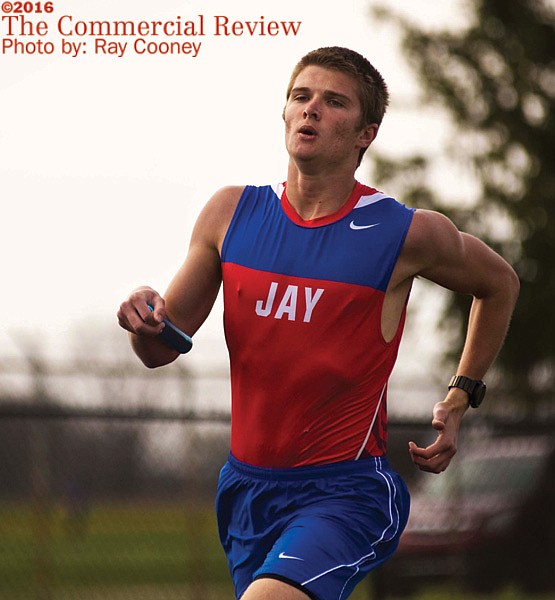 Jay track splits with Tigers