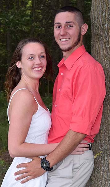 Retter, Barnes to wed