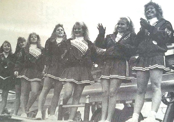 Retrospect: Cheerleaders fondly recall parade