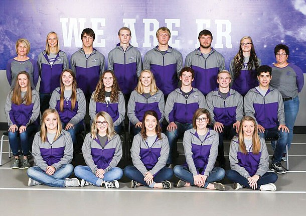 Trio returns to larger FR swim team